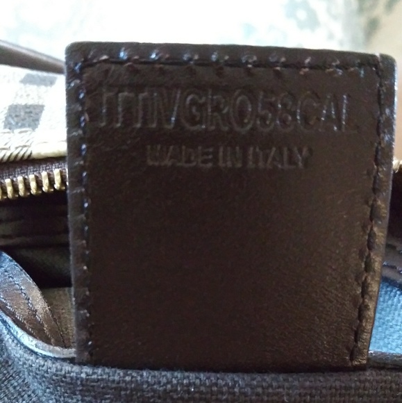 ⏫sold elsewhere⏫ Authentic Burberry bag - Picture 6 of 8